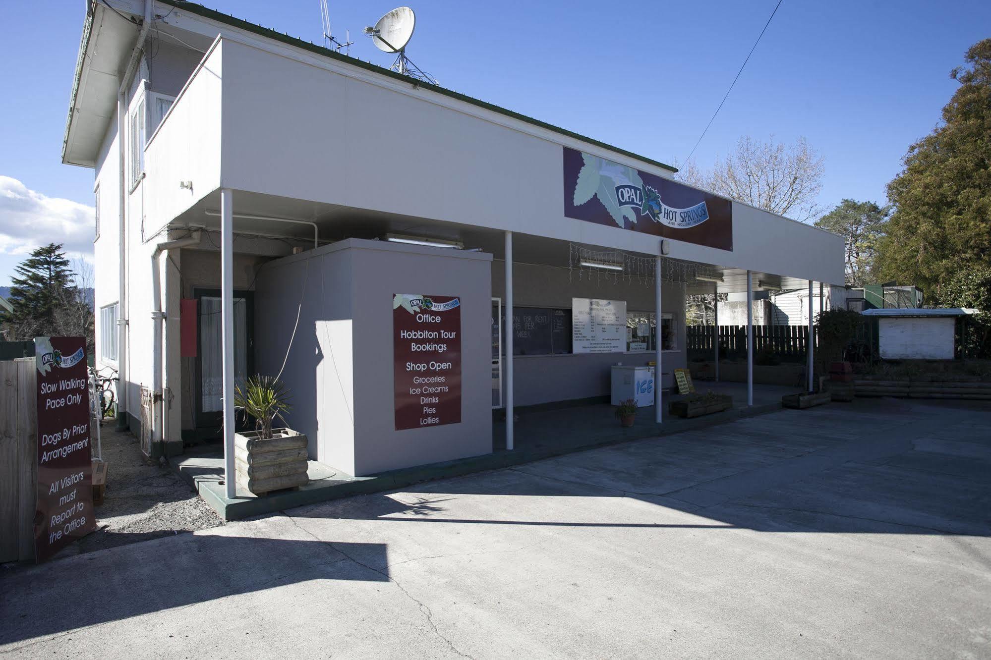 Opal Hot Springs & Holiday Park Okauia Esterno foto